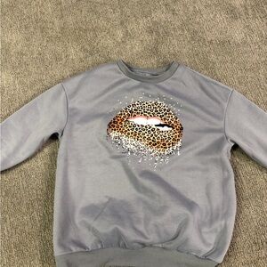 Gray Sweatshirt with Leopard Lips Design